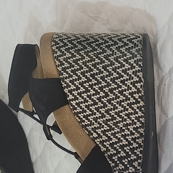 Lucky Brand Women's Wedge Sandals Size 7 - Picture 5 of 13